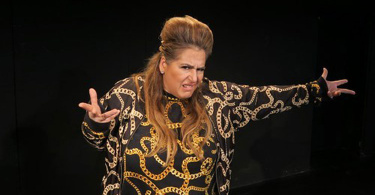 Idil Baydar als Jilet Ayse © XAMAX